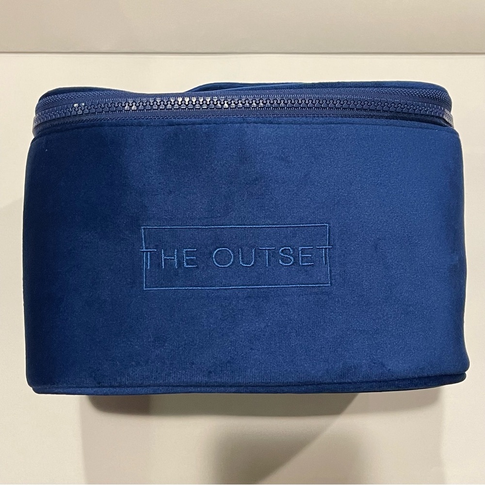 Exclusive ’The Outset’ Navy Travel Toiletry Bag